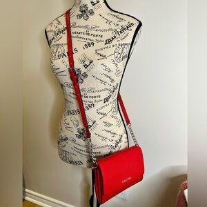 Calvin Klein Crossbody Bag 2-in-1 NWT